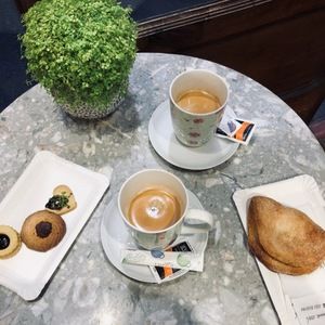 Meet your Posher, Marie